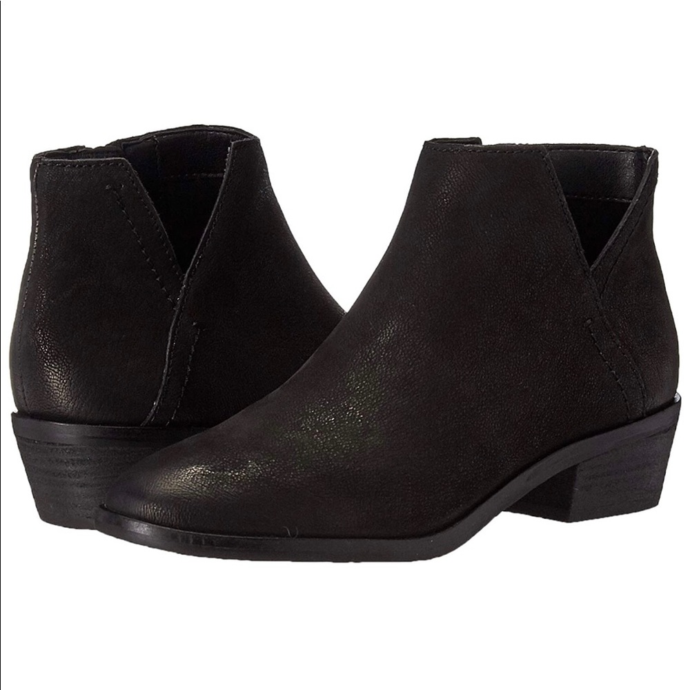 NWT FRYE Black Boot